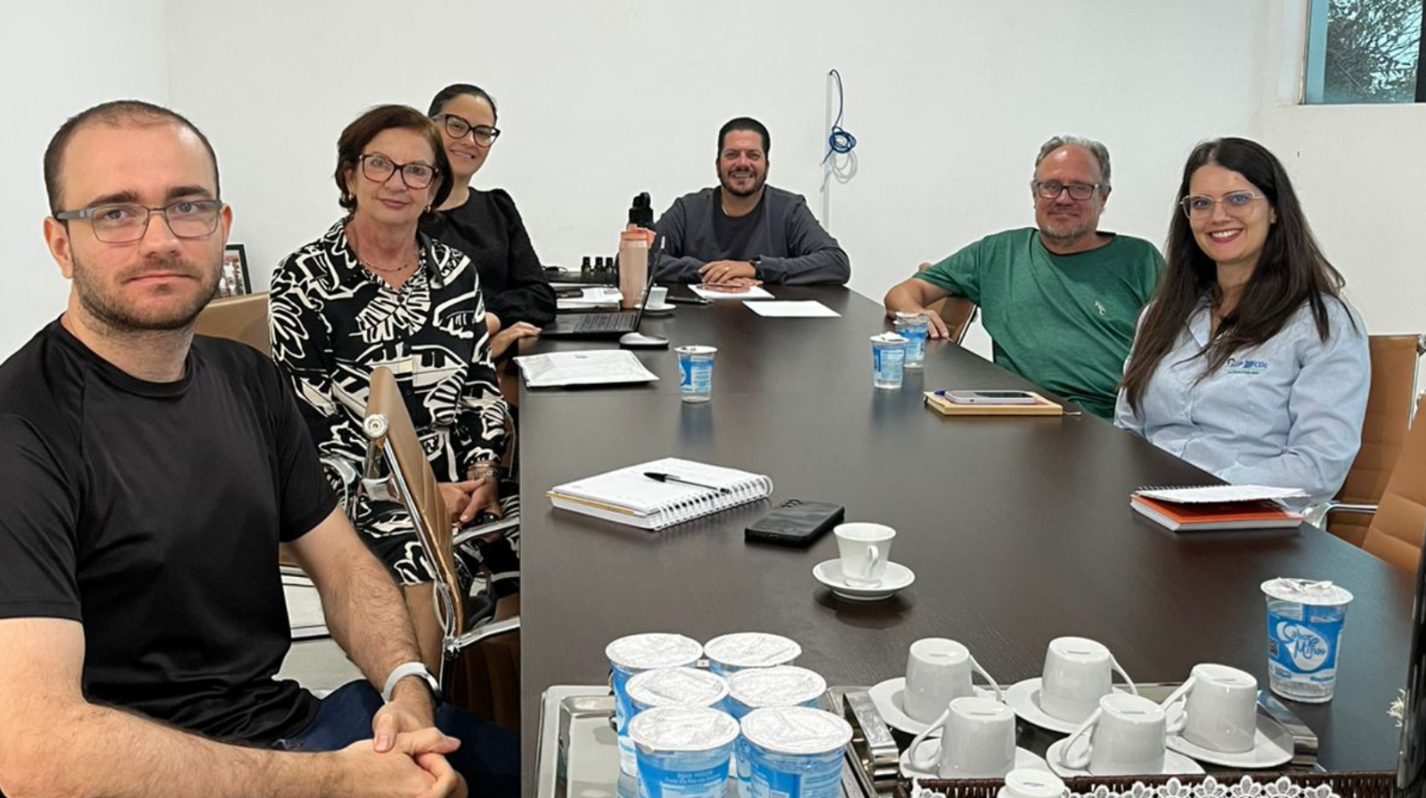 Representantes das ACIP/CDL participam, de reunião na Diretoria de Desenvolvimento Econômico de Patrocínio