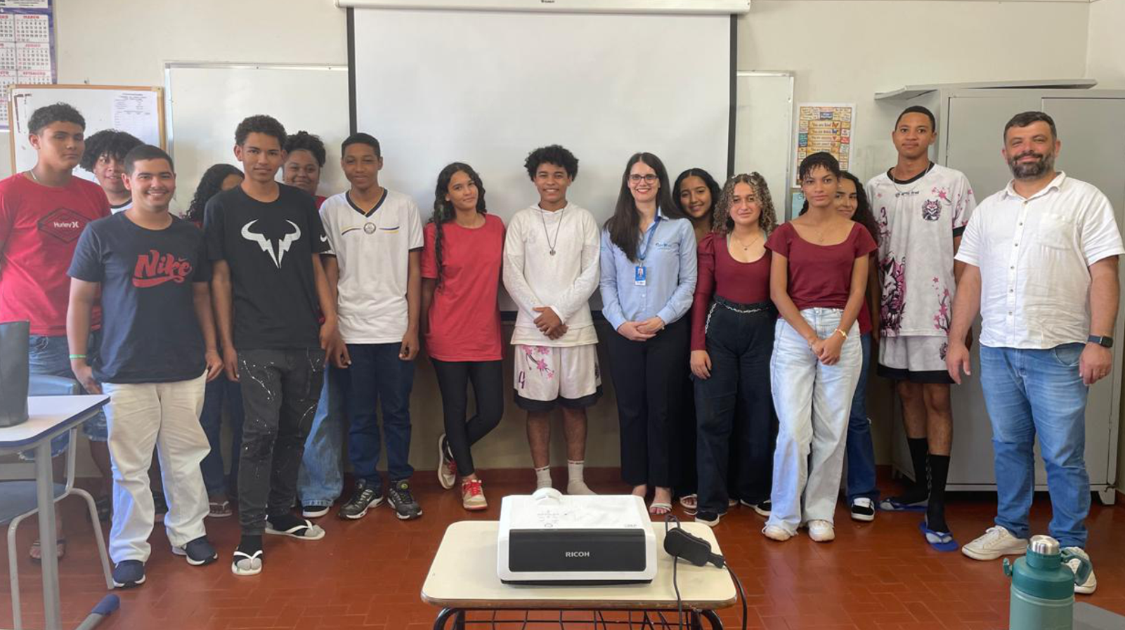 ACIP/CDL levam orientação profissional aos alunos da Escola Estadual Amir Amaral por meio do programa Emprega+